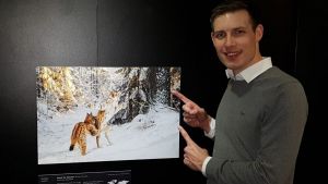 Julius Kramer mit dem Bild &quot;Kitten Combat&quot;